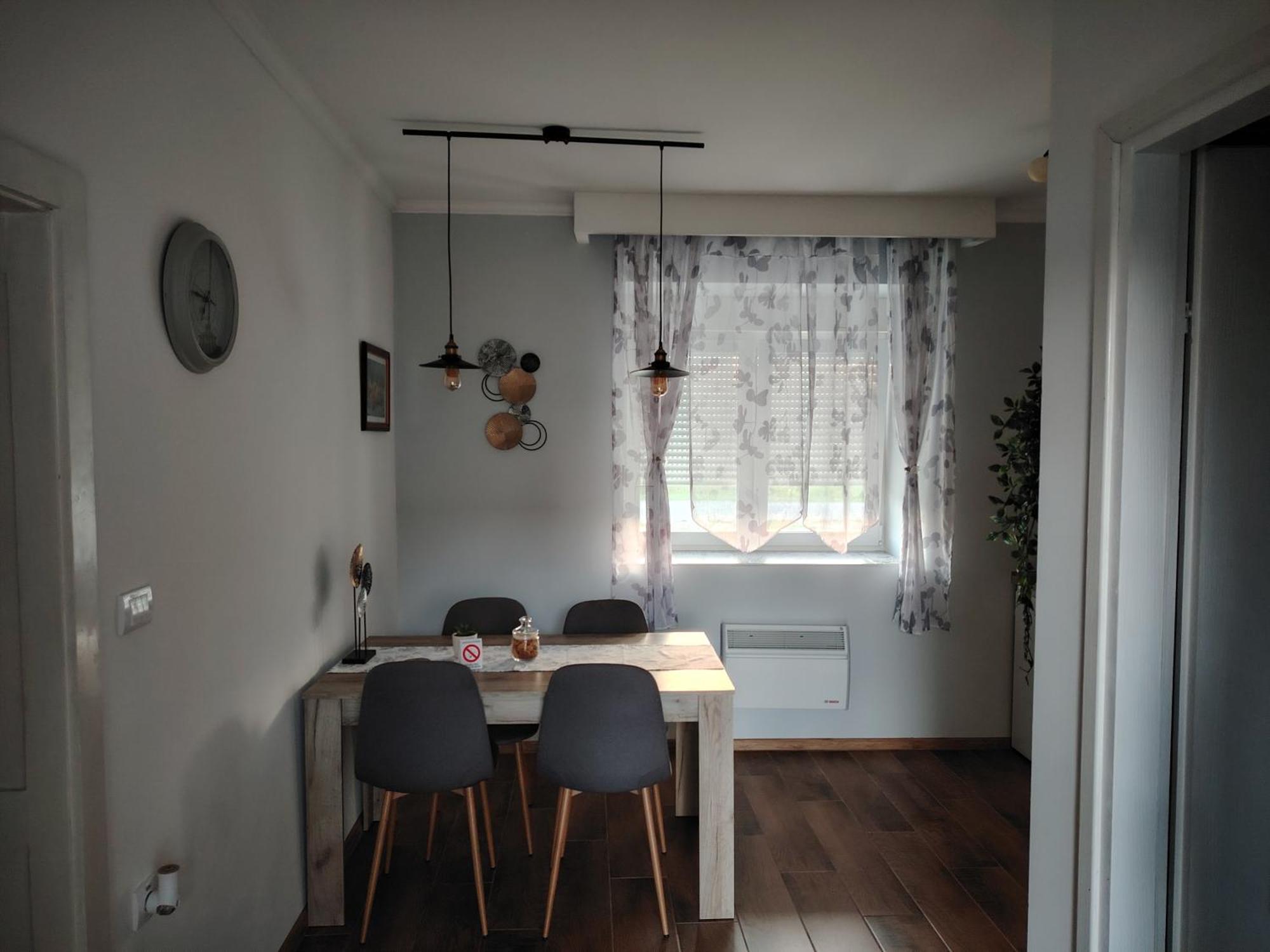 Apartman Katarina Backi Monostor Eksteriør billede